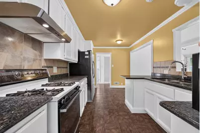 10831 Ridgeview Way, San Jose, CA 95127 - Photo 12