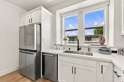 931 Noble Fir Ter 4, Sunnyvale, CA 94086 - Photo 8