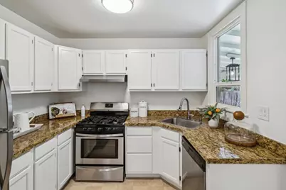 318 Oak Ave, Redwood City, CA 94061 - Photo 34