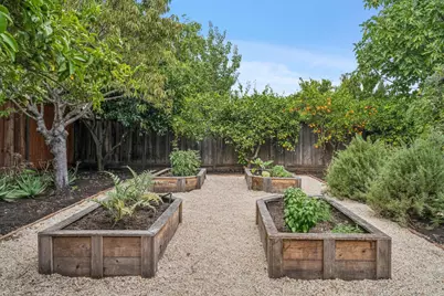 318 Oak Ave, Redwood City, CA 94061 - Photo 48