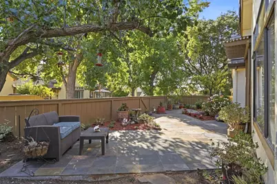 7526 Morevern Cir, San Jose, CA 95135 - Photo 34