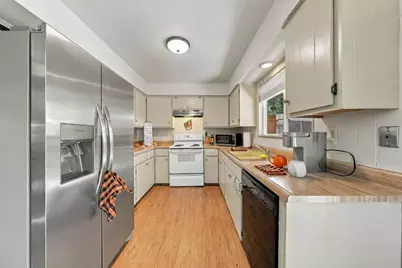 6633 Victoria St, Lucerne, CA 95458 - Photo 10
