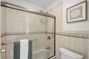 391 Mandarin Dr 202, Daly City, CA 94015 - Photo 12