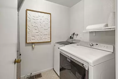 4 Tasker Ln, San Carlos, CA 94070 - Photo 20