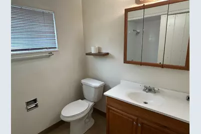 803 W 2nd St, Hollister, CA 95023 - Photo 12