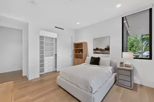 2240 Avy Ave, Menlo Park, CA 94025 - Photo 28