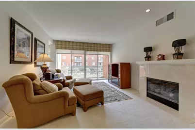 130 E San Fernando St 407, San Jose, CA 95112 - Photo 2