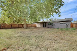 1467 Stewart Way, Yuba City, CA 95991 - Photo 16