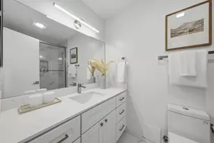 1081 Beach Park Blvd 206, Foster City, CA 94404 - Photo 22