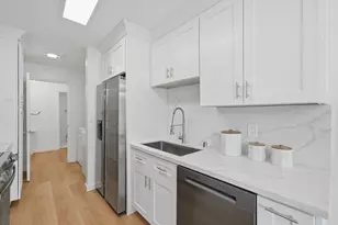 1081 Beach Park Blvd 206, Foster City, CA 94404 - Photo 8