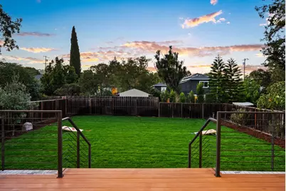 137 Oakview Dr, San Carlos, CA 94070 - Photo 20
