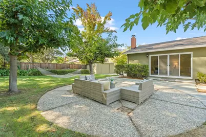 20048 Puente Ct, Saratoga, CA 95070 - Photo 38