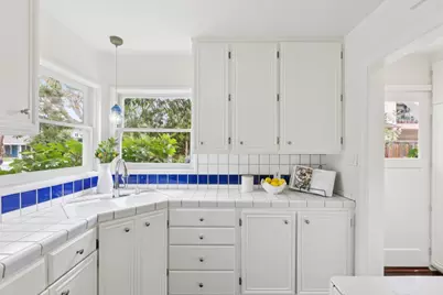 1385 Snow St, Mountain View, CA 94041 - Photo 8