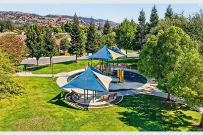 17395 Pineau Ct, Morgan Hill, CA 95037 - Photo 76