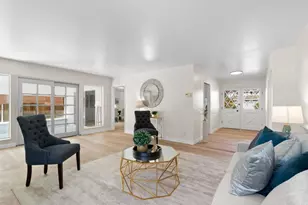 1951 Memorial Dr, Hollister, CA 95023 - Photo 10