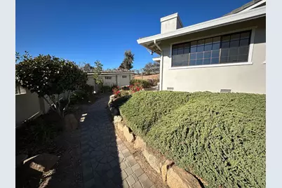 24665 Foothill Dr, Salinas, CA 93908 - Photo 32
