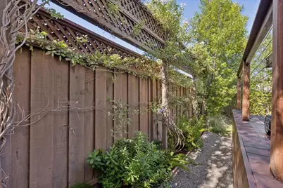 1227 Rhus St, San Mateo, CA 94402 - Photo 56