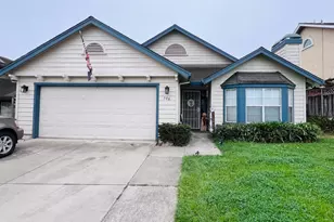 796 Riverton Way, Salinas, CA 93906 - Photo 1