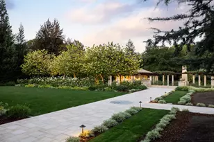 10271 W Loyola Dr, Los Altos Hills, CA 94024 - Photo 40
