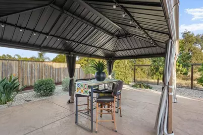 7050 Vintner Ct, Gilroy, CA 95020 - Photo 44