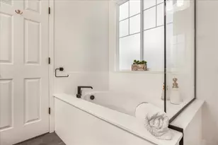 7050 Vintner Ct, Gilroy, CA 95020 - Photo 30