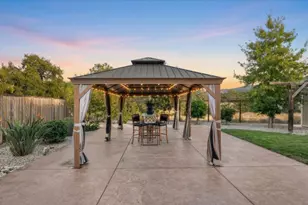 7050 Vintner Ct, Gilroy, CA 95020 - Photo 4