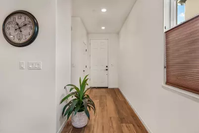 7050 Vintner Ct, Gilroy, CA 95020 - Photo 10