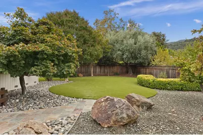 6644 Crystal Springs Dr, San Jose, CA 95120 - Photo 14
