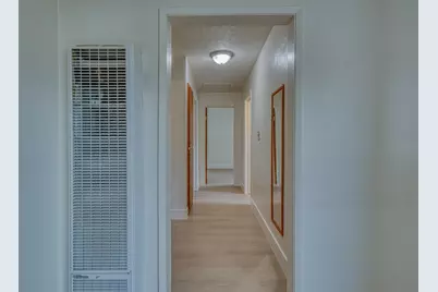 875 Suiter St, Hollister, CA 95023 - Photo 16
