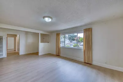 875 Suiter St, Hollister, CA 95023 - Photo 6