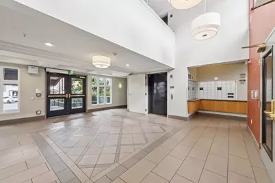 555 10th St 102, Oakland, CA 94607 - Photo 6