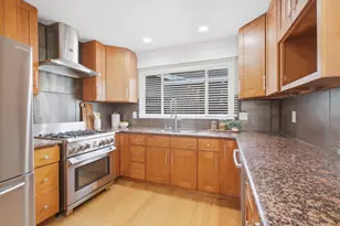 3031 Greentree Way, San Jose, CA 95128 - Photo 16