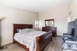 1040 Bison Way, Salinas, CA 93905 - Photo 20