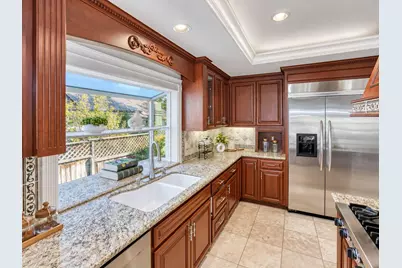 11583 Upland Way, Cupertino, CA 95014 - Photo 36
