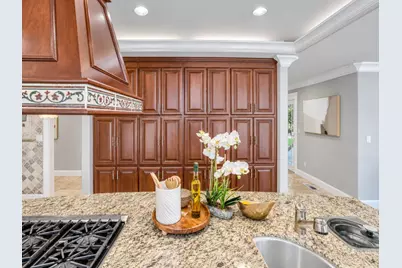 11583 Upland Way, Cupertino, CA 95014 - Photo 38