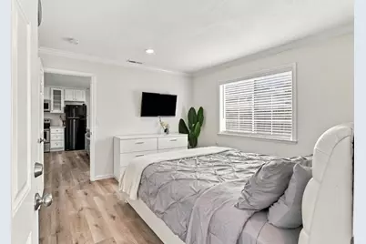 345 N 21st St, San Jose, CA 95112 - Photo 32