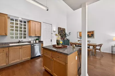 800 N 8th St 324, San Jose, CA 95112 - Photo 18