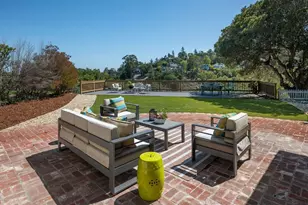 8 Toledo Ct, Burlingame, CA 94010 - Photo 52