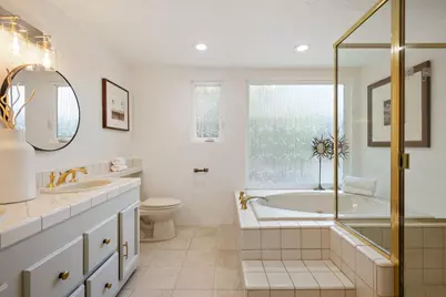 8 Toledo Ct, Burlingame, CA 94010 - Photo 20