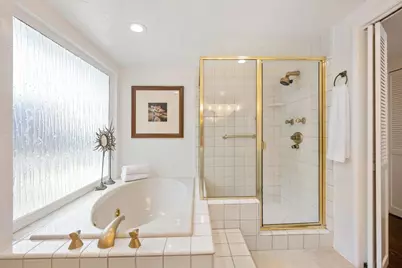 8 Toledo Ct, Burlingame, CA 94010 - Photo 22