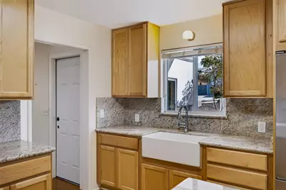 1273 Darwin St, Seaside, CA 93955 - Photo 10