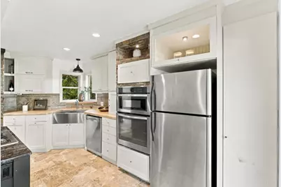 858 Arbor Rd, Menlo Park, CA 94025 - Photo 8