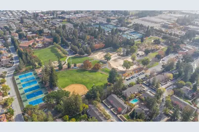 22944 Longdown Rd, Cupertino, CA 95014 - Photo 96