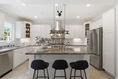 390 E Washington Ave, Sunnyvale, CA 94086 - Photo 8