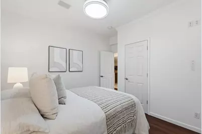 390 E Washington Ave, Sunnyvale, CA 94086 - Photo 12