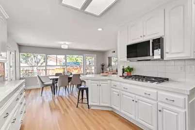 1013 Sumac Dr, Sunnyvale, CA 94086 - Photo 18