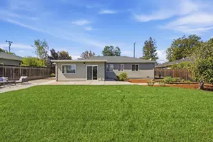 10582 Lonna Ln, Cupertino, CA 95014 - Photo 38