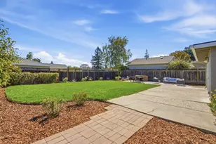 10582 Lonna Ln, Cupertino, CA 95014 - Photo 36