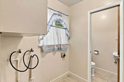 1010 S Baywood Ave, San Jose, CA 95128 - Photo 40