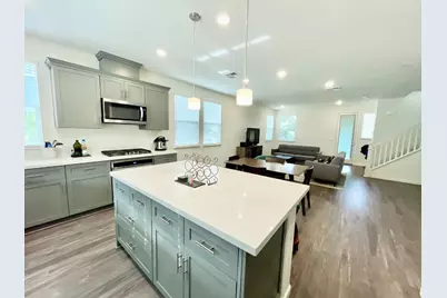 24500 Autumn Mist Way, Hayward, CA 94544 - Photo 2